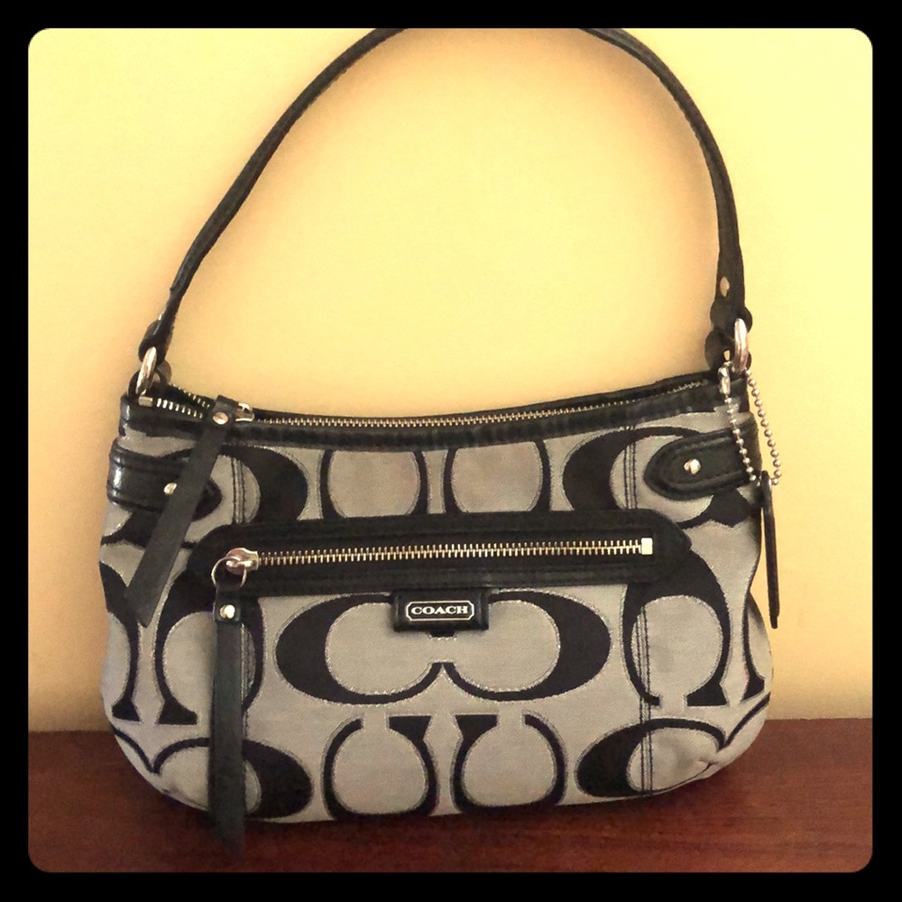 Coach canvas and patent leather hobo